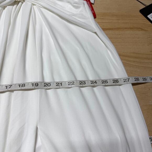 Mac Duggal NWT Draped Side Knot Jersey Gown Rhinestone Ring White Size 20 - Picture 9 of 11